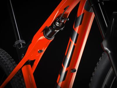 Trek Supercaliber 9.6 L Radioactive Red /Trek Black Produktbild 2