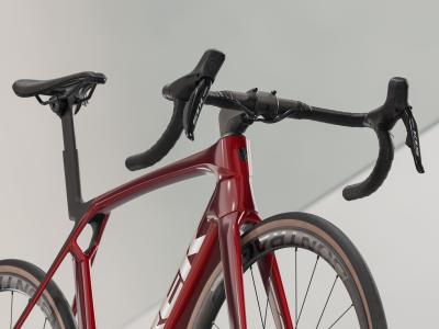 Trek Madone SL 6 M Crimson Produktbild 10