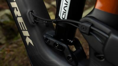 Trek Slash+ 9.7 EU M Gloss Chameleon Green/Matte Dark W Produktbild 15