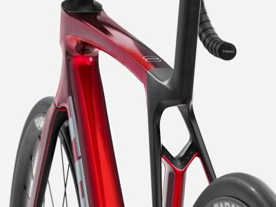 Trek Madone SL 5 XL Gloss Fury Red/Matte Deep Smoke Produktbild 9